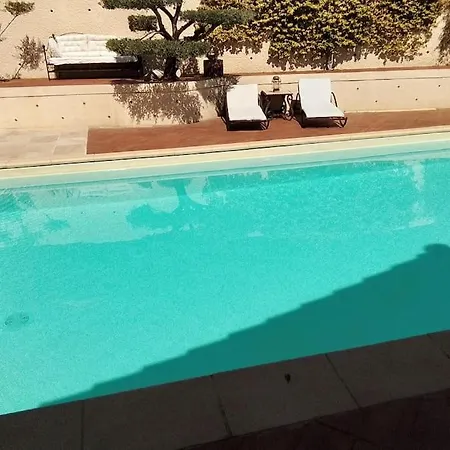 Maison Provencale Avec Piscine Сasa de vacaciones Manosque