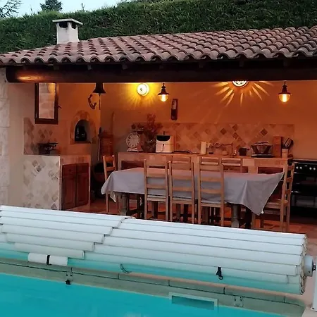 Maison Provencale Avec Piscine Сasa de vacaciones